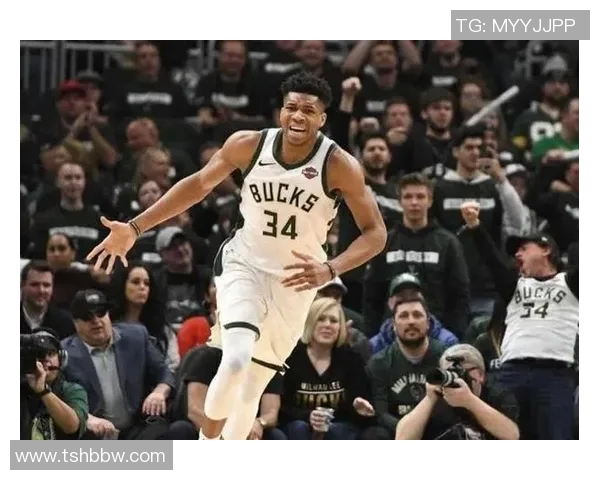 字母哥决定不提前续约期待雄鹿队能否在新赛季争冠