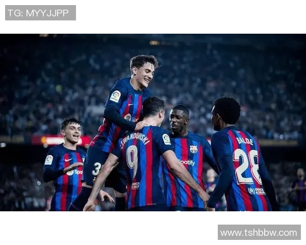 尤文图斯与巴萨巅峰对决回顾激情四溢的欧冠经典之战